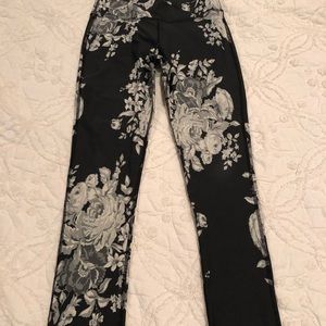 Albion women’s Antigua grey legging!